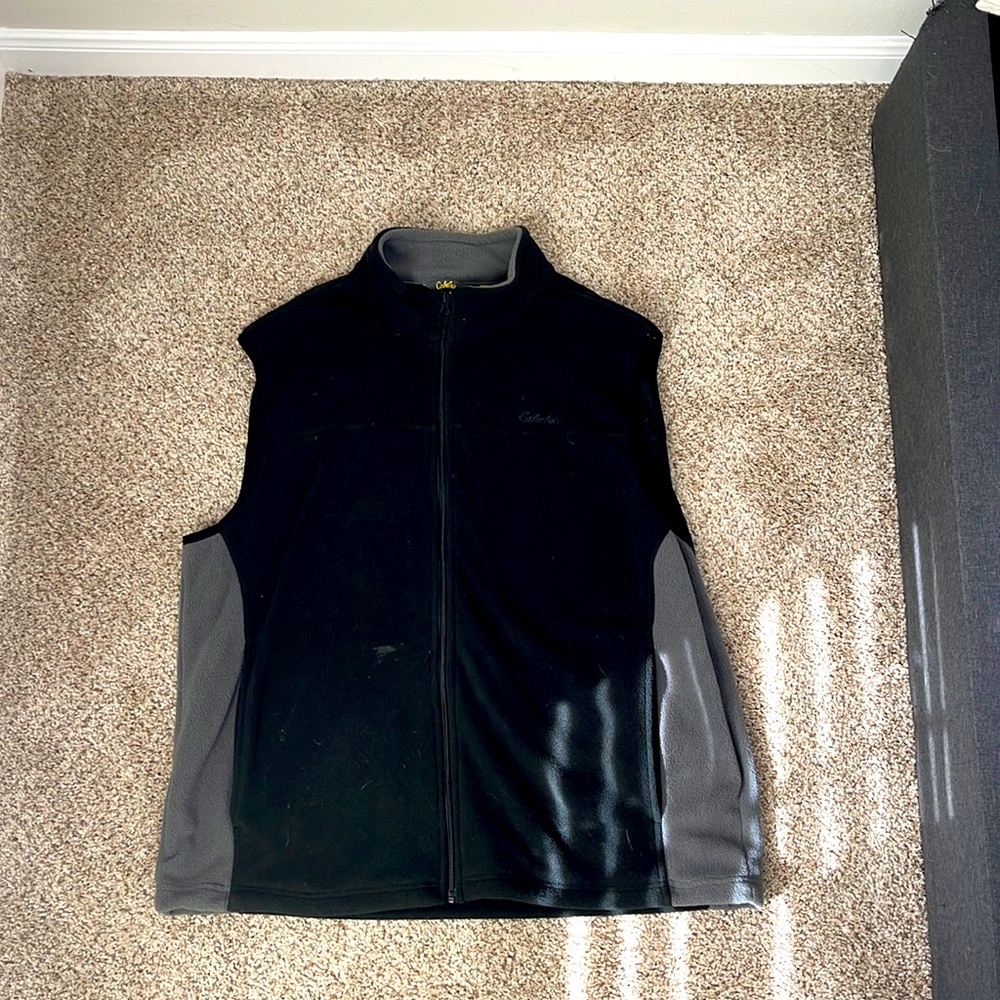 Cabelas XL Fleece Vest Gray & Black